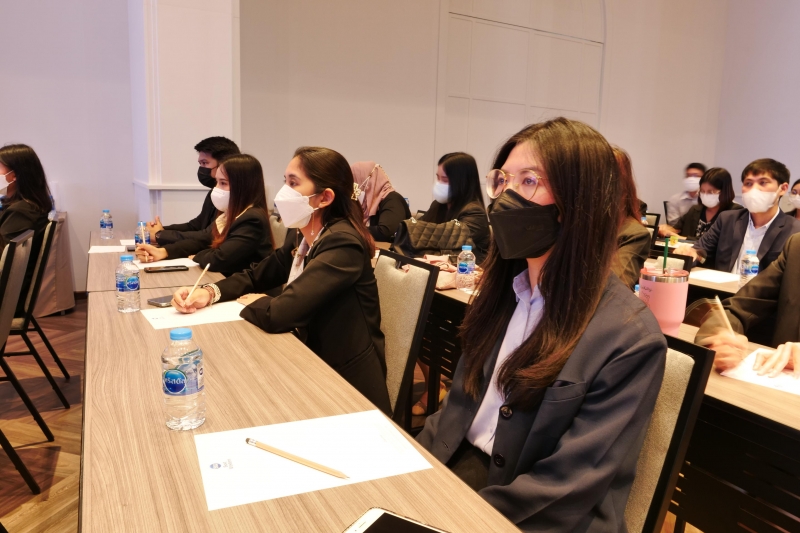 ศาสตราจารย์ ดร. อรพิน ผลสุวรรณ์ สบายรูป กรรมการตรวจเงินแผ่นดิน ให้เกียรติเป็นวิทยากรบรรยายโครงการพัฒนาข้าราชการใหม่ ปีงบประมาณ 2