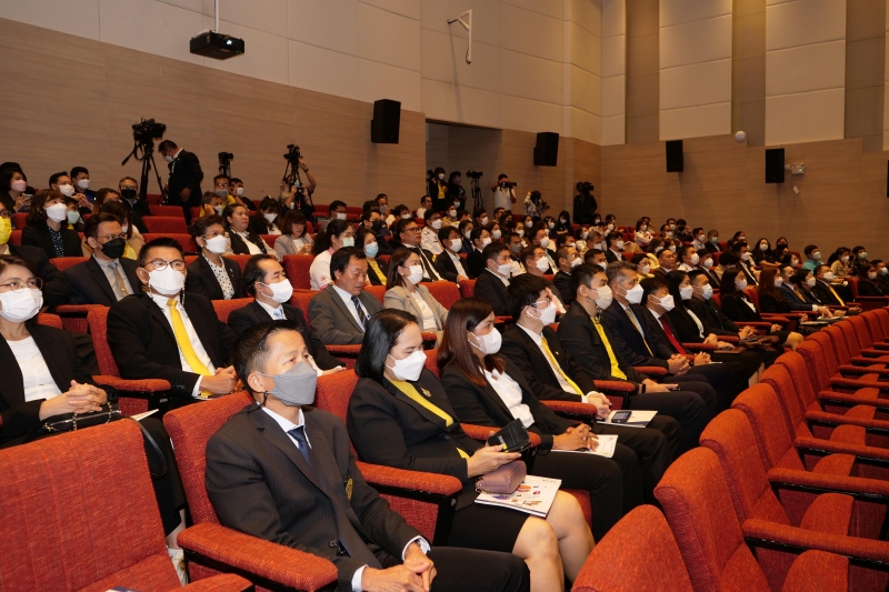สำนักงานการตรวจเงินแผ่นดิน (สตง.) ได้รับรางวัลชนะเลิศหน่วยงานที่พัฒนาเว็บไซต์ผ่านเกณฑ์เว็บไซต์ที่ทุกคนเข้าถึงได้ ณ โรงแรมเซ็นทรา