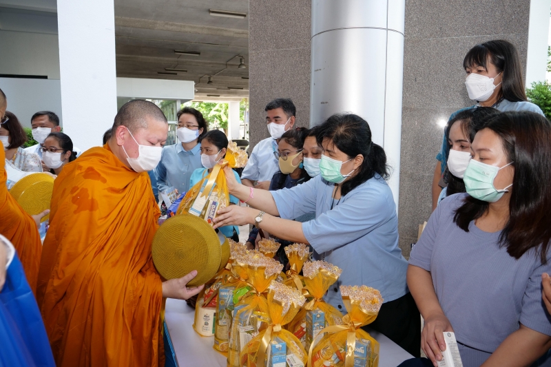 เนื่องในโอกาสวันเฉลิมพระชนมพรรษา สมเด็จพระนางเจ้าสิริกิติ์ พระบรมราชินีนาถ 