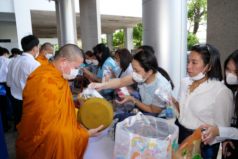 เนื่องในโอกาสวันเฉลิมพระชนมพรรษา สมเด็จพระนางเจ้าสิริกิติ์ พระบรมราชินีนาถ 