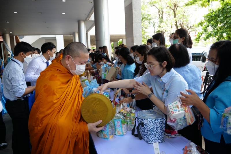 เนื่องในโอกาสวันเฉลิมพระชนมพรรษา สมเด็จพระนางเจ้าสิริกิติ์ พระบรมราชินีนาถ 