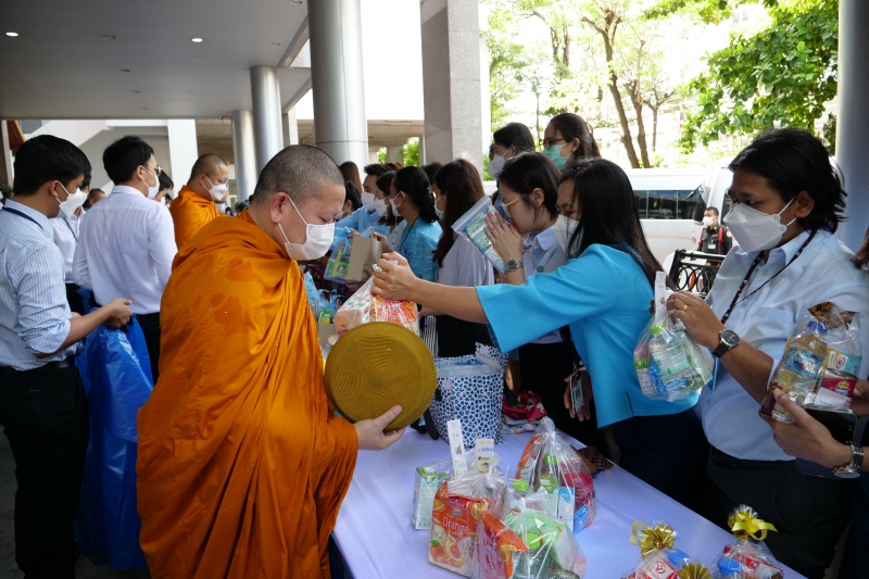 เนื่องในโอกาสวันเฉลิมพระชนมพรรษา สมเด็จพระนางเจ้าสิริกิติ์ พระบรมราชินีนาถ 