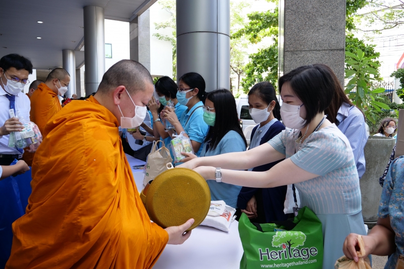 เนื่องในโอกาสวันเฉลิมพระชนมพรรษา สมเด็จพระนางเจ้าสิริกิติ์ พระบรมราชินีนาถ 