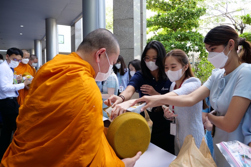 เนื่องในโอกาสวันเฉลิมพระชนมพรรษา สมเด็จพระนางเจ้าสิริกิติ์ พระบรมราชินีนาถ 