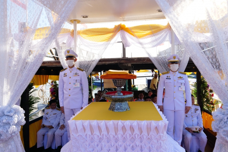 พระกฐินพระราชทาน