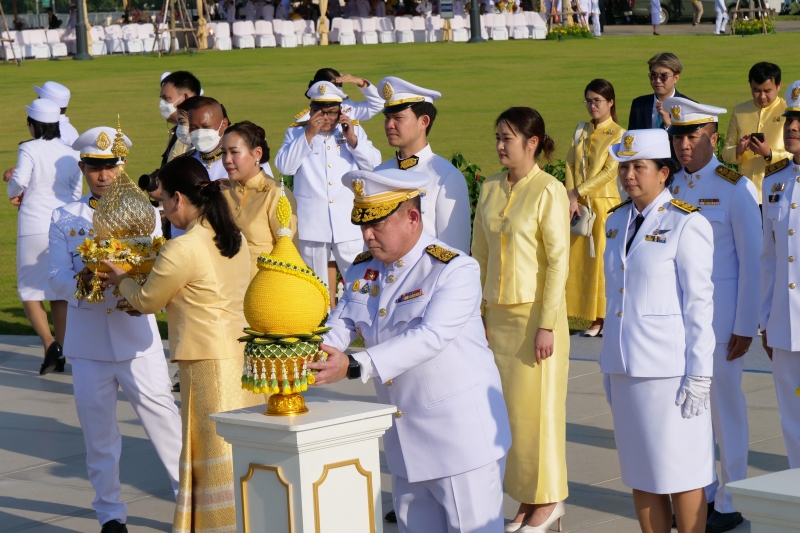 วันชาติ และวันพ่อแห่งชาติ 