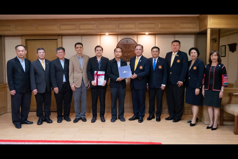 พิธีรับมอบโล่เกียรติยศ เนื่องในโอกาสครบรอบ 84 ปี 