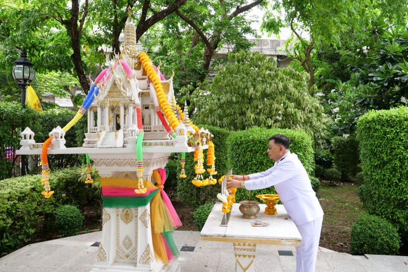 พิธีรับพระบรมราชโองการ