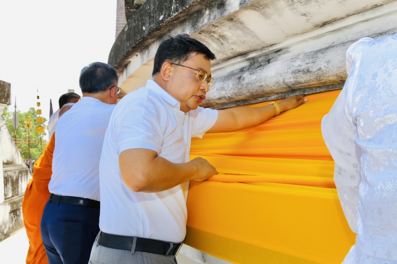 พิธีอธิษฐานจิตมวลสาร แผ่นจาร และแผ่นดวงชะตา พระพุทธโสธร รุ่น มงคลแผ่นดิน 108 ณ วัดพระมหาธาตุ วรมหาวิหาร จังหวัดนครศรีธรรมราช