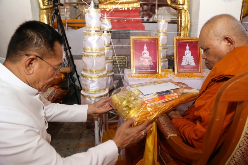 พิธีอธิษฐานจิตมวลสาร แผ่นจาร และแผ่นดวงชะตา พระพุทธโสธร รุ่น มงคลแผ่นดิน 108 ณ วัดพระมหาธาตุ วรมหาวิหาร จังหวัดนครศรีธรรมราช