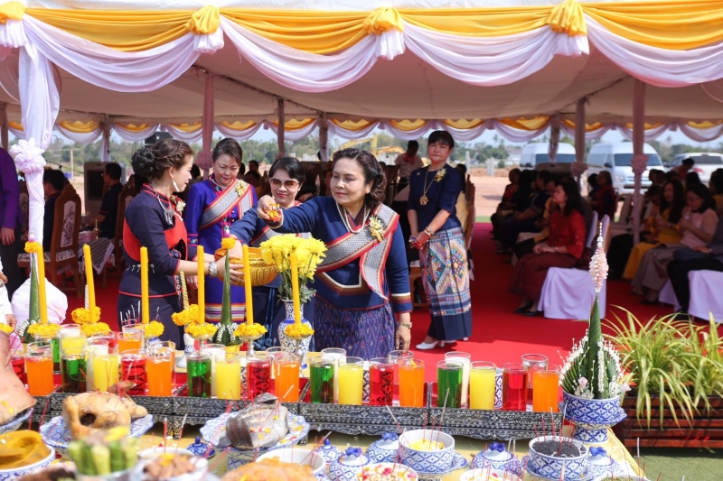 พิธีวางศิลาฤกษ์อาคารที่ทำการพร้อมอาคารชุดพักอาศัย​ สำนักตรวจเงินแผ่นดินจังหวัดนครพนม