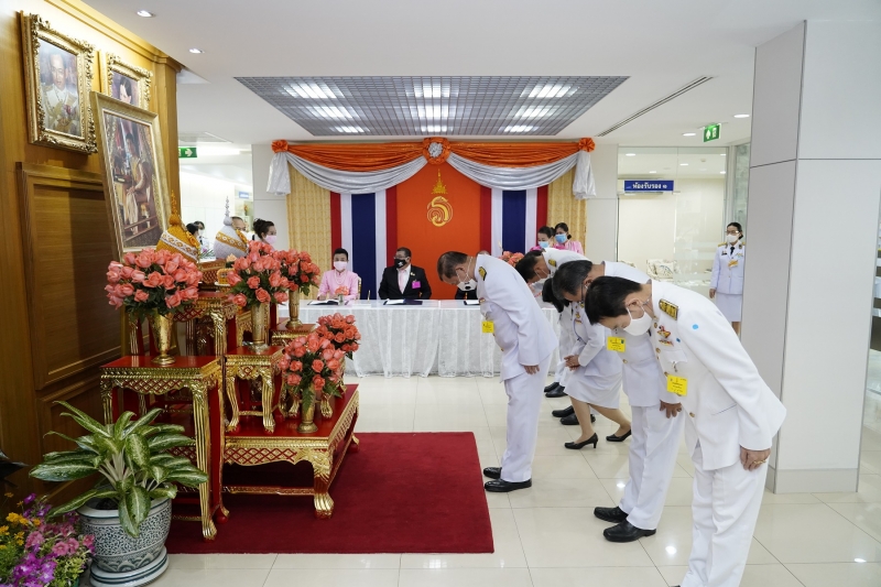  สำนักงานการตรวจเงินแผ่นดินถวายแจกันดอกไม้และลงนามถวายพระพรชัยมงคลสมเด็จพระเจ้าลูกเธอ เจ้าฟ้าสิริวัณณวรี นารีรัตนราชกัญญา