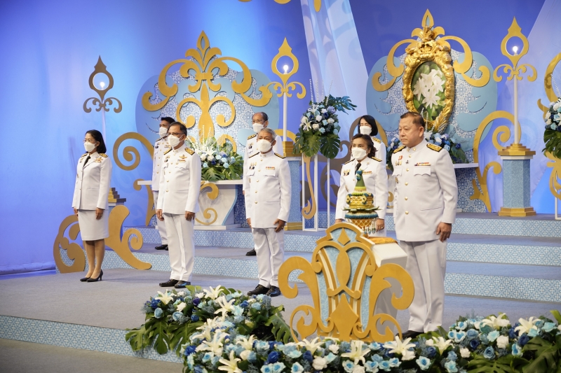 สำนักงานการตรวจเงินแผ่นดินบันทึกเทปถวายพระพรสมเด็จพระนางเจ้าสิริกิติ์ พระบรมราชินีนาถ พระบรมราชชนนีพันปีหลวง เนื่องในโอกาสวันเฉล