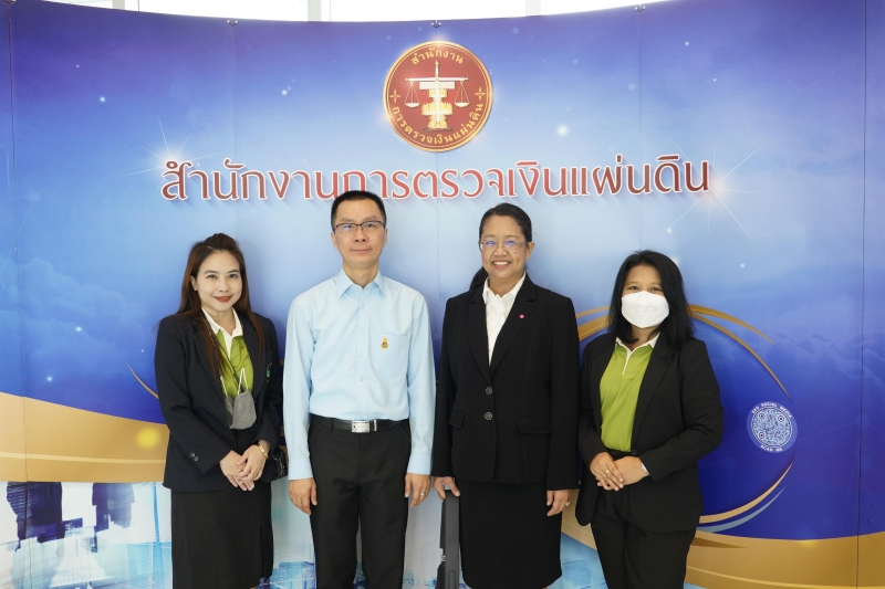 การสัมมนาสาธารณะและจัดนิทรรศการทางวิชาการ