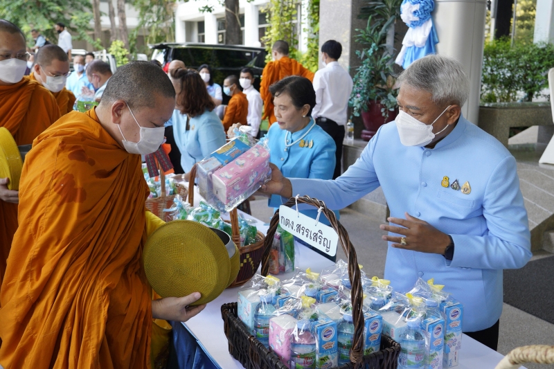 เนื่องในโอกาสวันเฉลิมพระชนมพรรษา สมเด็จพระนางเจ้าสิริกิติ์ พระบรมราชินีนาถ 