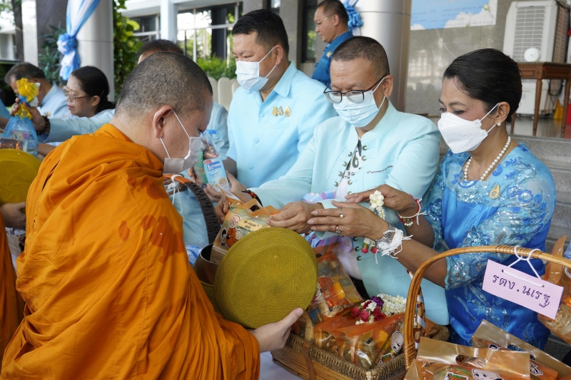 เนื่องในโอกาสวันเฉลิมพระชนมพรรษา สมเด็จพระนางเจ้าสิริกิติ์ พระบรมราชินีนาถ 