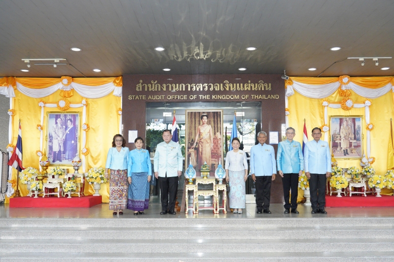 เนื่องในโอกาสวันเฉลิมพระชนมพรรษา สมเด็จพระนางเจ้าสิริกิติ์ พระบรมราชินีนาถ 