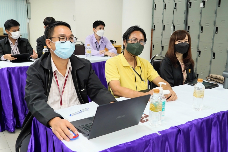 การตรวจสอบโครงการขนาดใหญ่