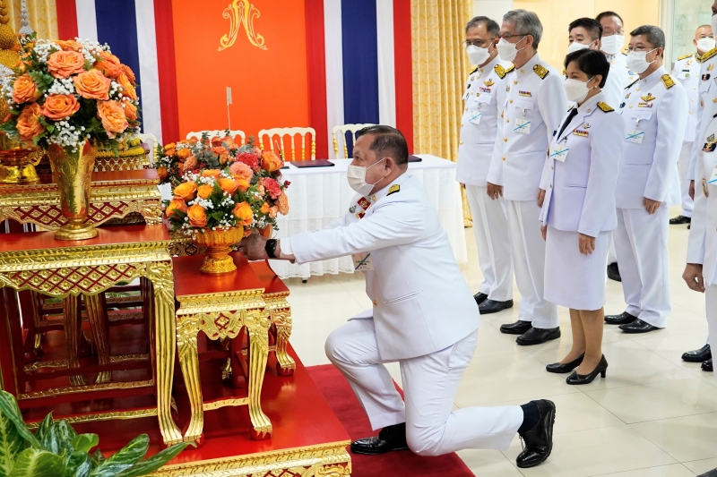 ลงนามถวายพระพร