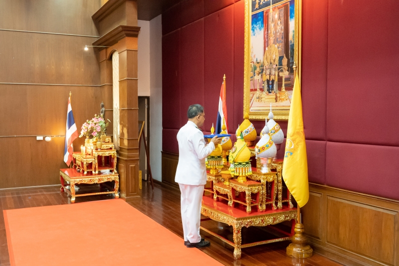 พิธีรับพระบรมราชโองการโปรดเกล้าโปรดกระหม่อมแต่งตั้ง 