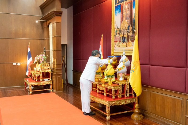 พิธีรับพระบรมราชโองการโปรดเกล้าโปรดกระหม่อมแต่งตั้ง 