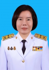 นางเยาวนิต หล่อประดับเพชร