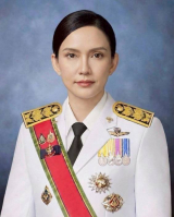นางเจนสิรินทร์   คงปาน