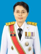 นางปาริชาติ   ผิวผ่อง