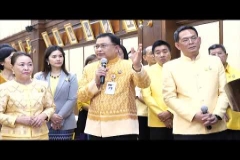 Embedded thumbnail for คลิปวีดิทัศน์พิธีลงนามบันทึก ข้อตกลงความร่วมมือการใช้โปรแกรมเสริมสร้างวินัยการเงินการคลังขององค์กรปกครองส่วนท้องถิ่น เมื่อวันที่ 15 มีนาคม 2567 ณ ห้องดำริอิศรานุวรรต สำนักงานการตรวจเงินแผ่นดิน